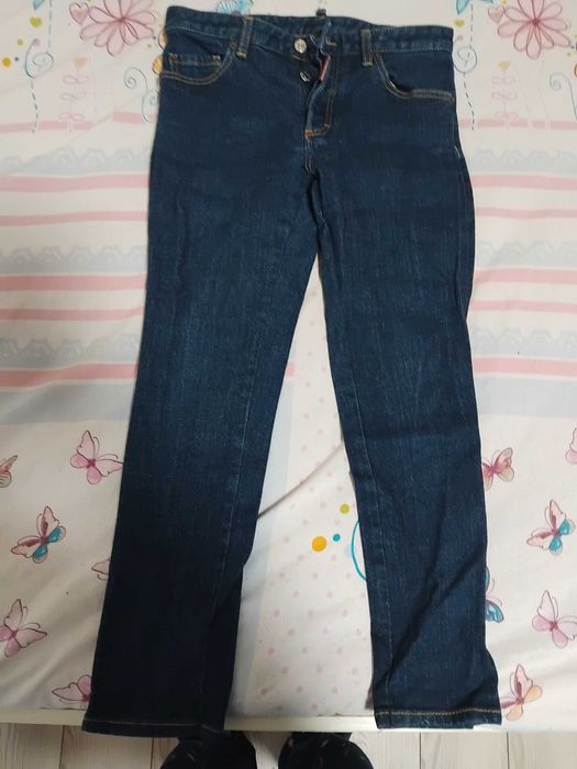 Blugi in stare bună