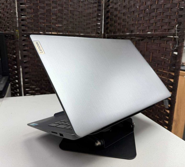 LENOVO ideapad 3 Core i3-11*ОЗУ 8*SSD 256*Для работы