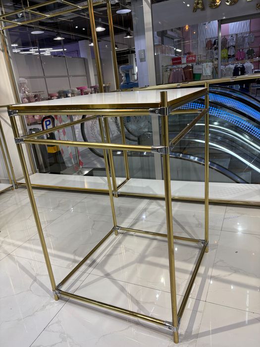Мебель для магазина