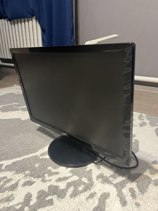 Монитор 22 дюйма
