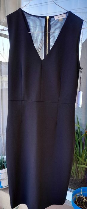 Налична до края на месеца Calvin Klein рокля нова с етикет оригинална