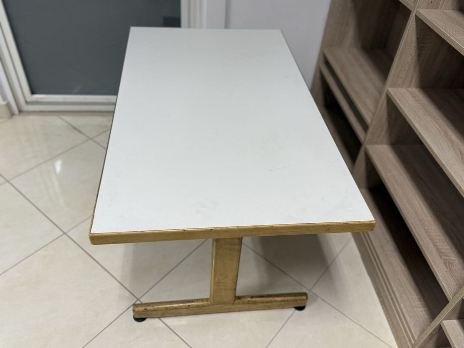 Masă dreptunghiulară  120 × 70 cm