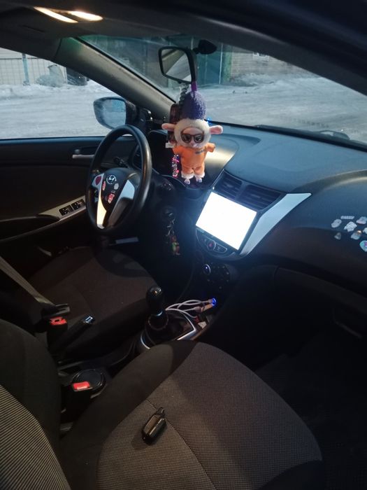 Продам машину Hyundai Accent