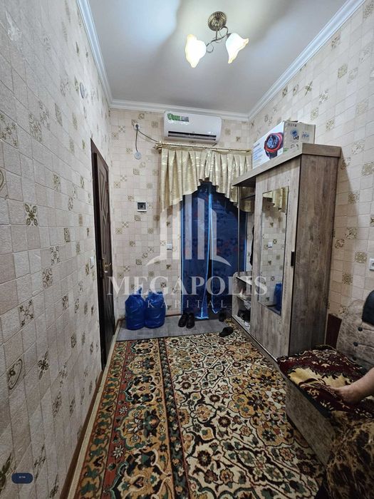 №743 Buxoro, Sharq 1da arzon narxli 2 xonali kvartira sotiladi