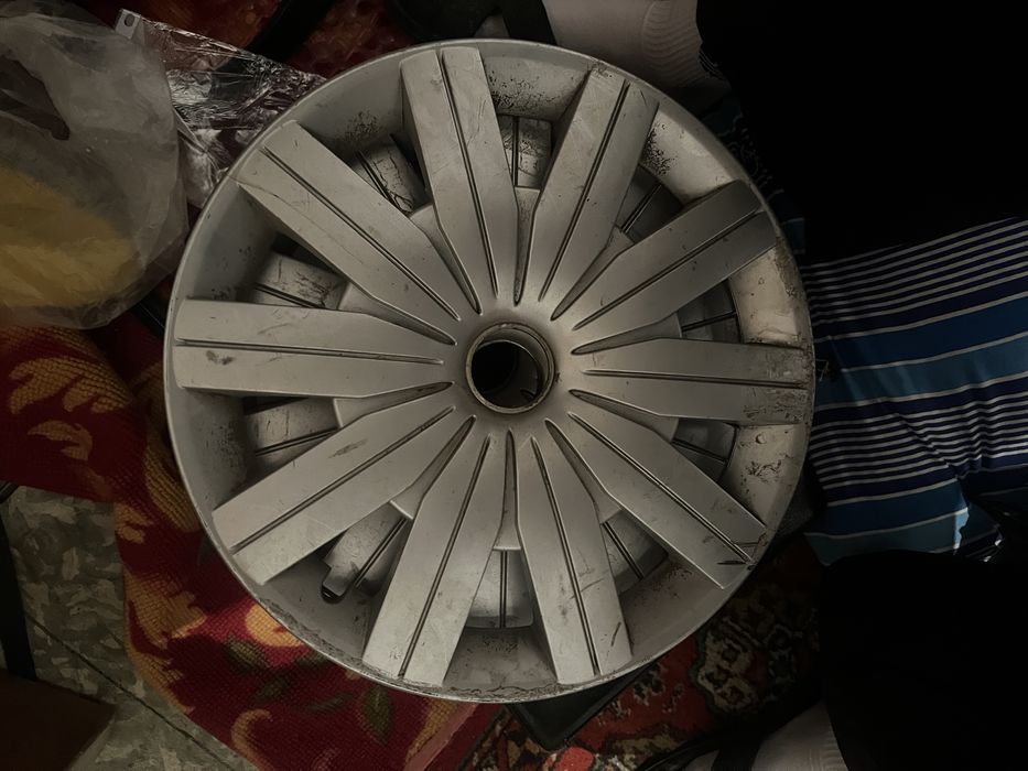 три   колпака 14