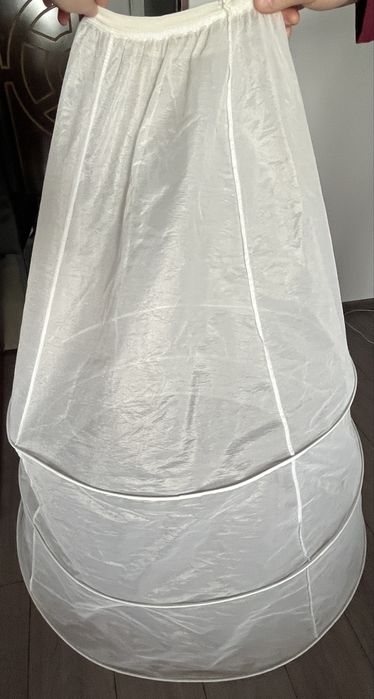 Vand rochie de mireasa! Stare buna!