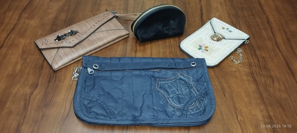 Сумка, кошелеклар сотилади