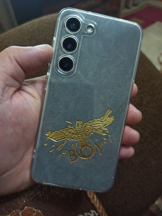 Samsung S 23  5G  8+8/256 Гб  яп янги биттаям нуктаси йук ранги ок