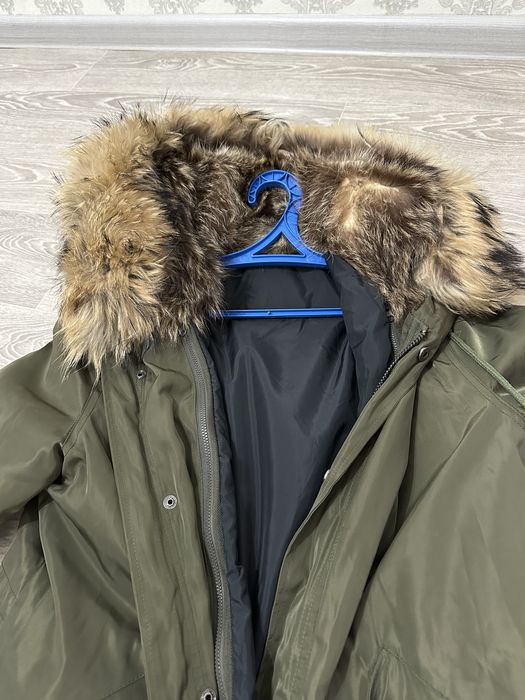 Продам парку цвет хаки