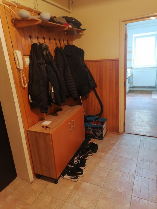 Caut coleg apartament
