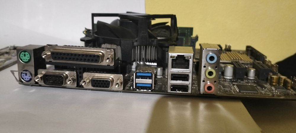 Kit i5 generația 4a 12GB RAM DDR3 și HDD 1TB