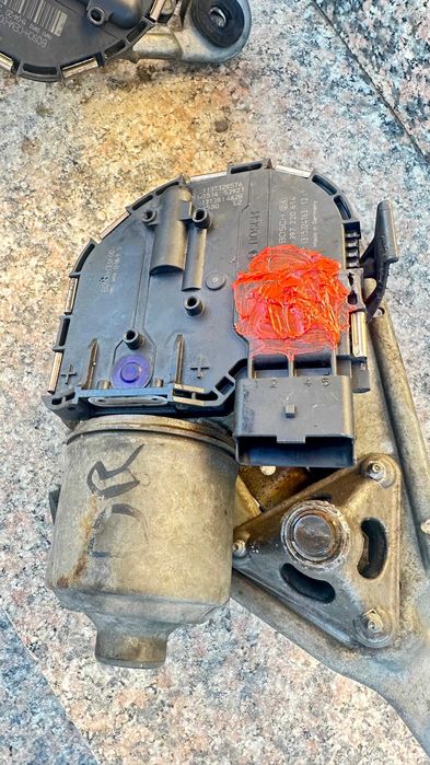 Motoraș ștergător Peugeot 508