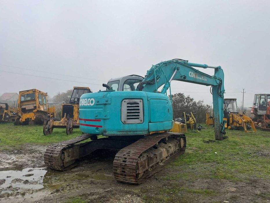 Brat excavator pe senile Kobelco SK 235 SR