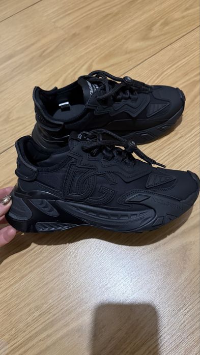 Dolce & Gabana сникърси