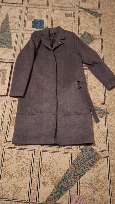 Пальто   сатылады