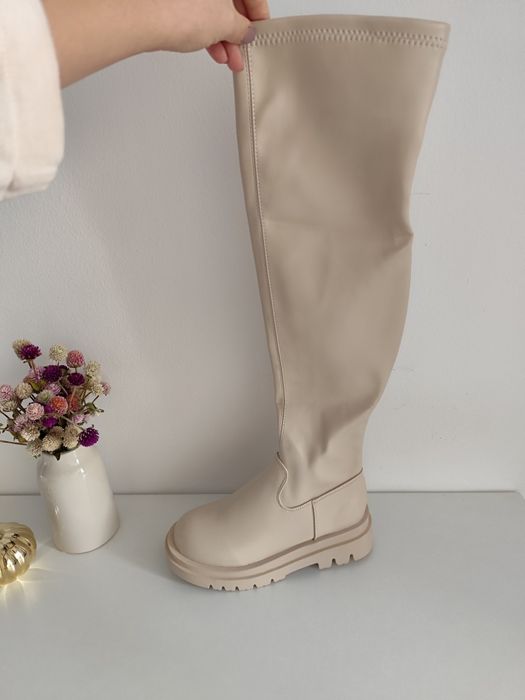Cizme lungi peste genunchi bej