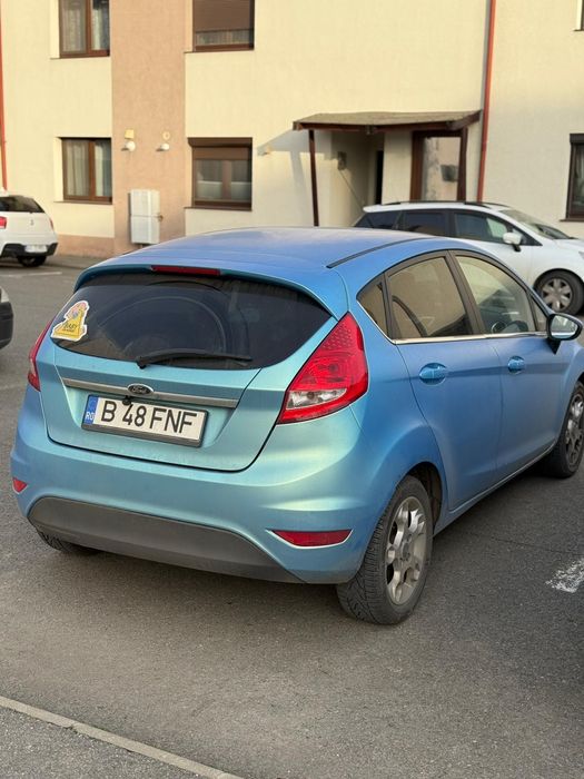 Ford fiesta primul proprietar 50000 km