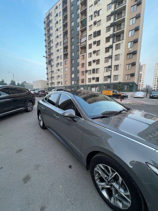 hyundai sonata 2l ful 59000 prabeg