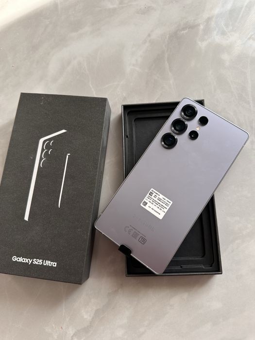 Samsung S25 ultra 256