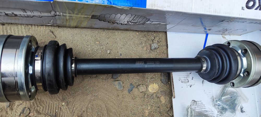 Продам полуоси Audi A4/Passat