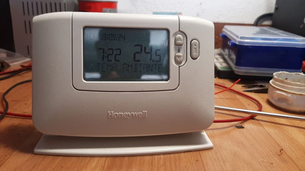 Термопомпа вода вода , земя вода  9 киловата .