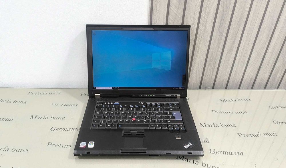 Laptop Lenovo T61 - functional, instalat