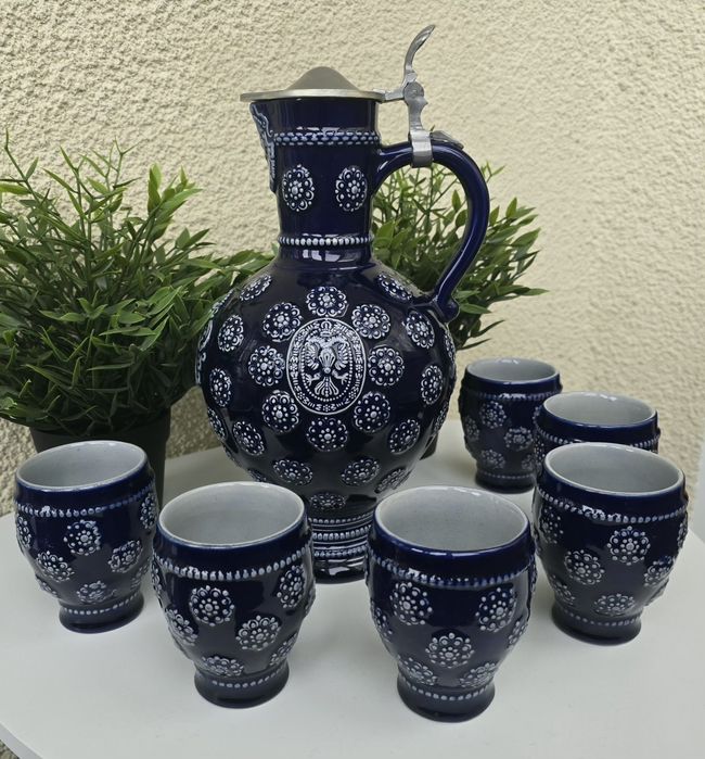 Немски комплект за вино от керамична кана с капак и чаши, произведени