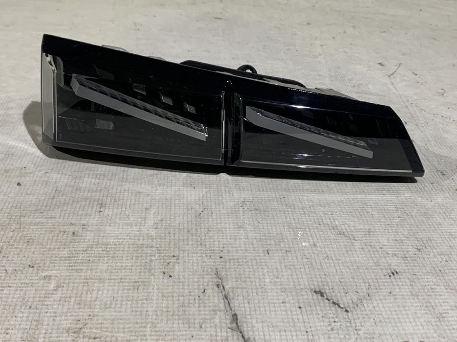 Stop stanga spate pe hayon, Peugeot 308 GT, 2021, 2022, 2023, 2024, cod origine OE 9835300480.