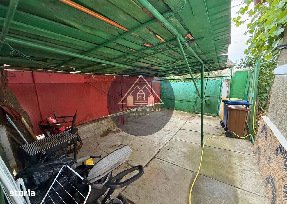Casă de 2 camere, Medias