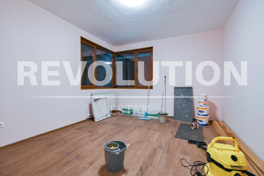 Дава се под наем Тристаен апартамент в София, Малинова долина - 104 кв.м за 720 € - Снимка #8