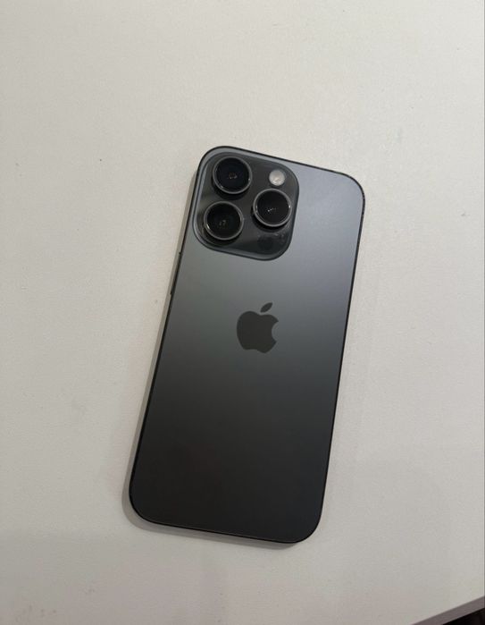 iPhone 15 Pro, 256GB, Black Titanium - Unlocked