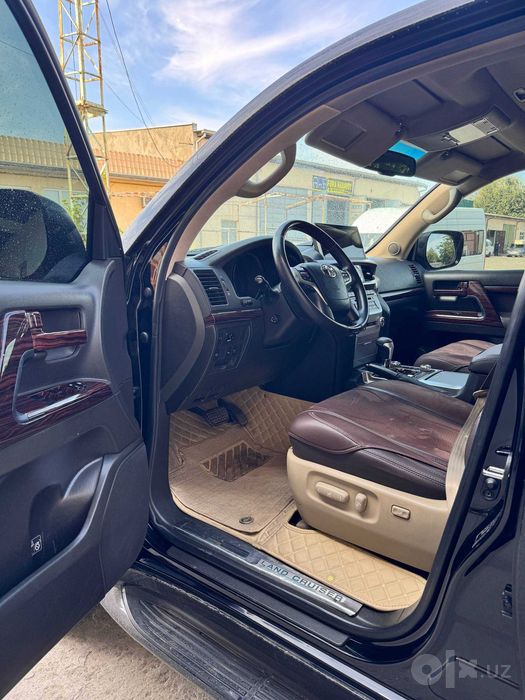 Toyota Land Cruiser 200 haydovchi bilan | VIP transfer | Aeroport |