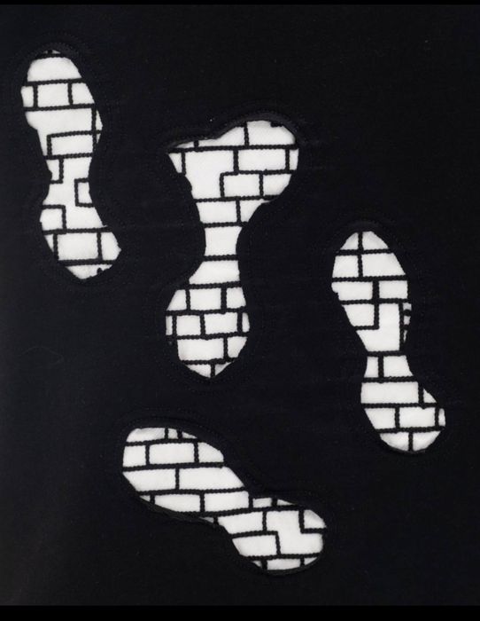 Страхотни тениски , овърсайз,  унисекс 
INFINGTER 
Най-висок клас материя и
изработка
Размери  S M L XL 2XL 
Всеки един артикул разполага с QRкод за
п