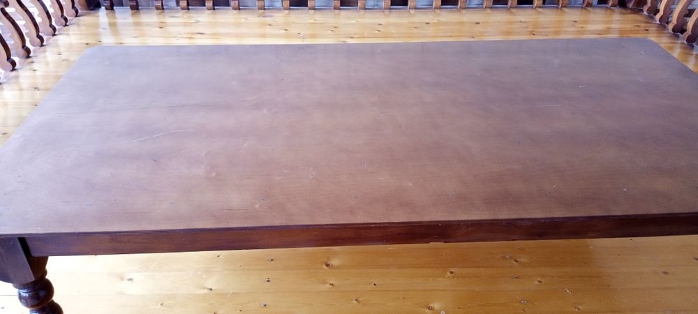 Yangi karavot sotiladi