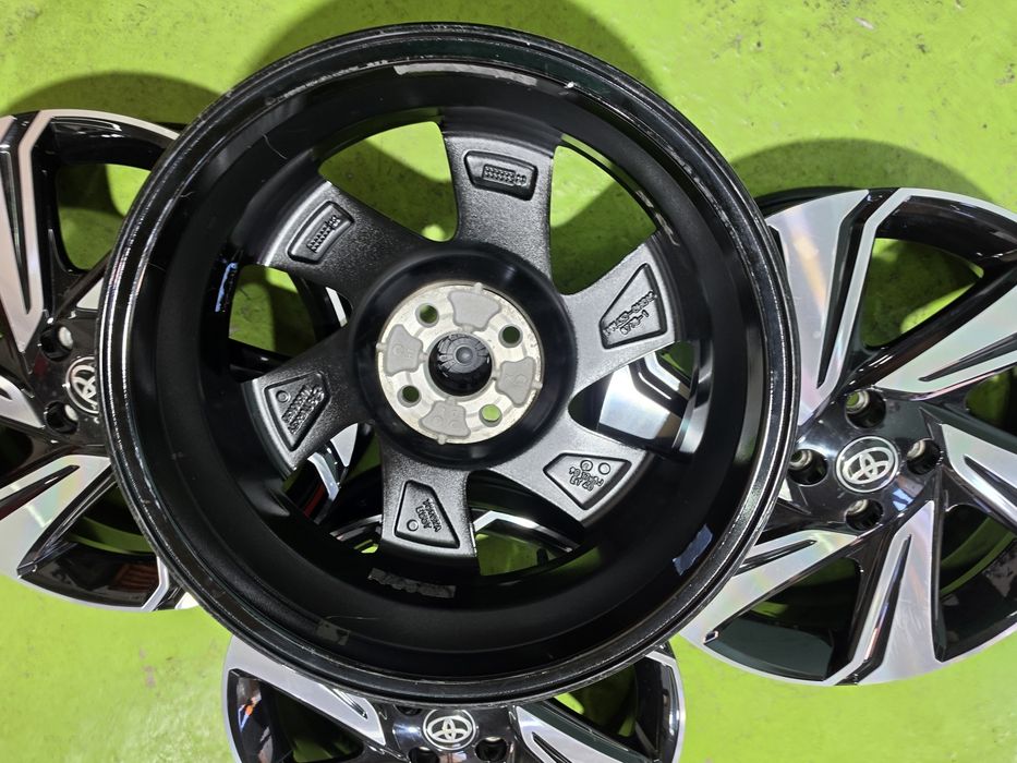 17 4x100 Toyota лети джанти 4х100 тойота