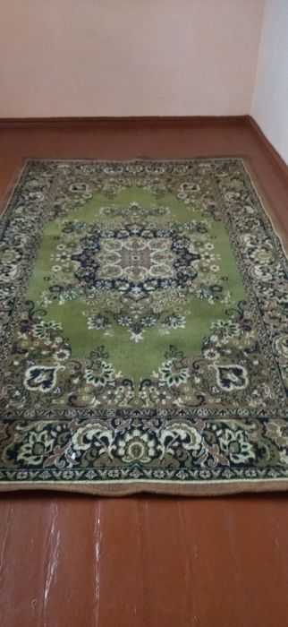 Продам свой ковёр 3х2