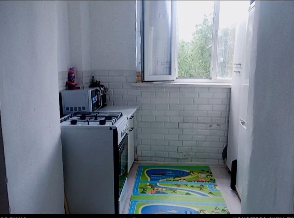Продам квартиру 1 комната общежитие