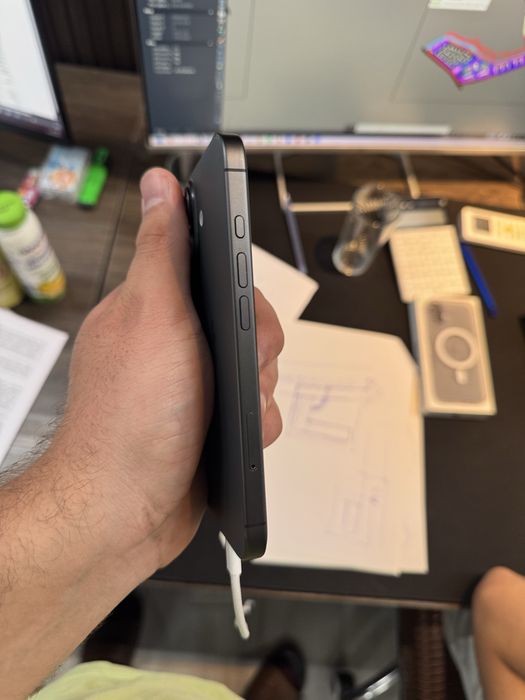 iPhone 17 sim+esim