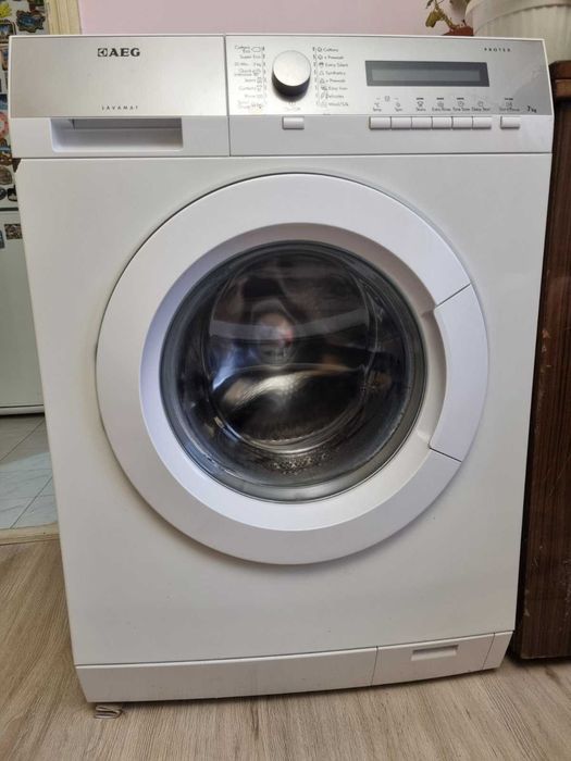 Пералня AEG L76275FL – за части, разбити лагери