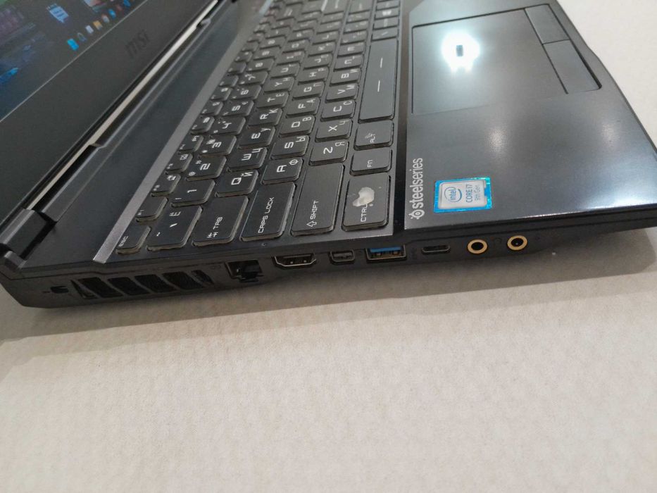 MSI GL65 9SDK — игровой ноутбук i7-9750H / GTX 1660 Ti / 16GB/ 1TB SSD