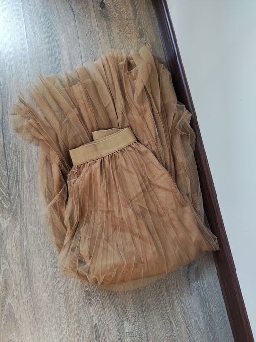 Дамска кафява пола с тюл