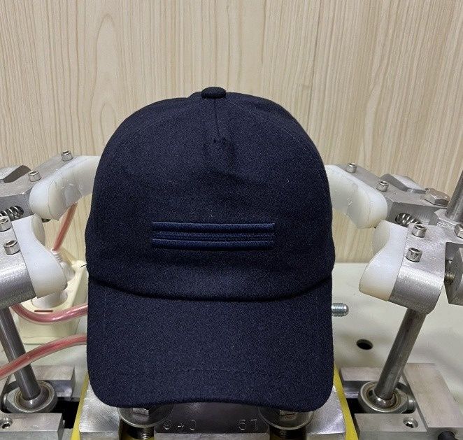 Sapca Zegna Toamna Iarna material lana moale captuseala bumbac