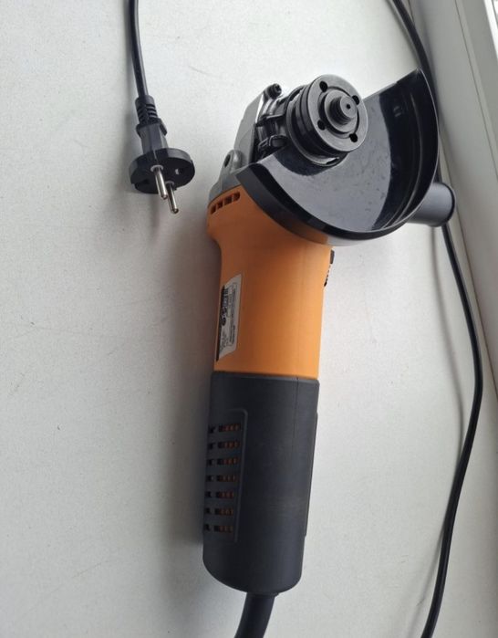 Болгарка  Новая.