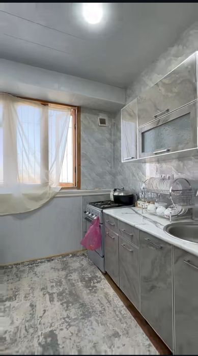 Shayhontohurda kvartira srochna sotiladi