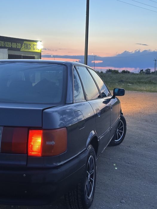 Продам ауди 80 б3
