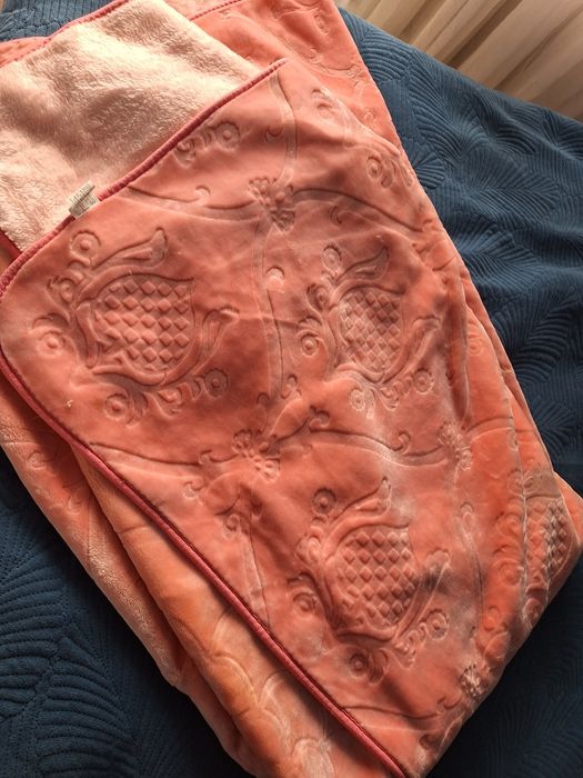 Продам большой и теплый плед