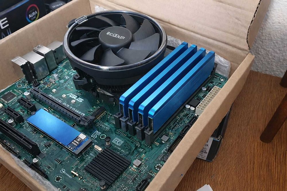 kit intel q270 + i5 7500 + 16gb ddr4 + ssd 256gb Garantie