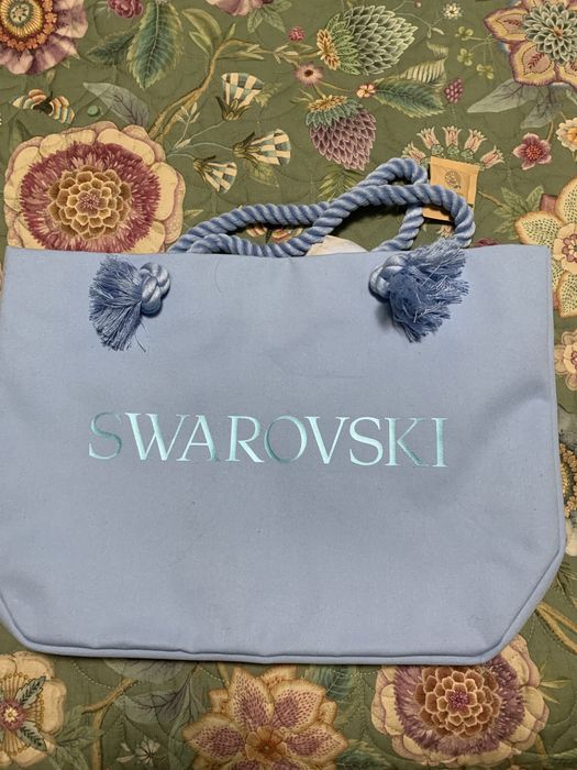 Оригинална кутия за бижу Swarovski и торбички