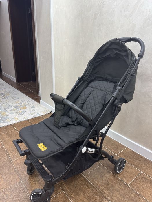 Коляска прогулочная