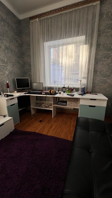 Продам угловой письменный стол